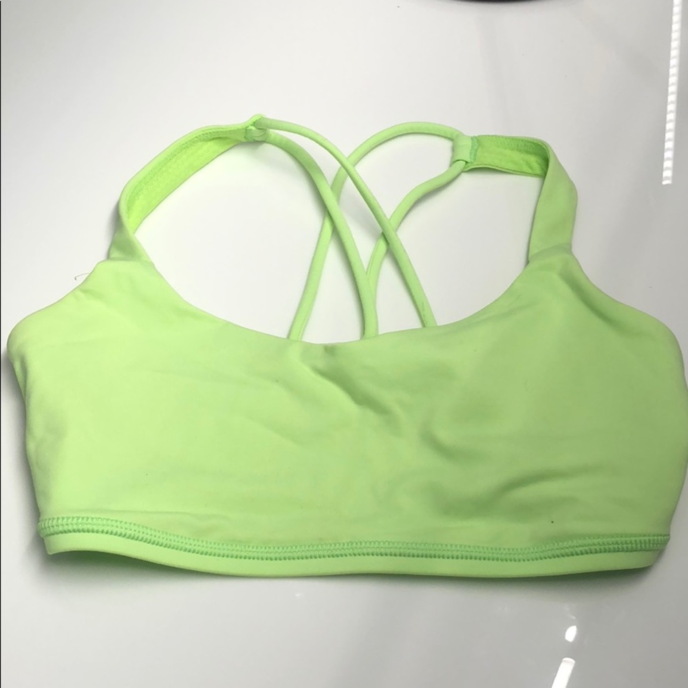 Lululemon sports bra